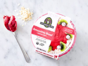 Dragon Fruit Smoothie Bowl