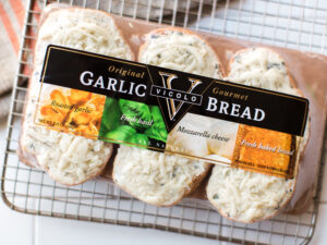 Garlic Bread with Mozzarella Cheese