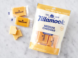 Medium Cheddar Cheese Snack Portions