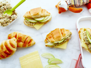 Tuna Sandwiches with Green Apples & Cheddar